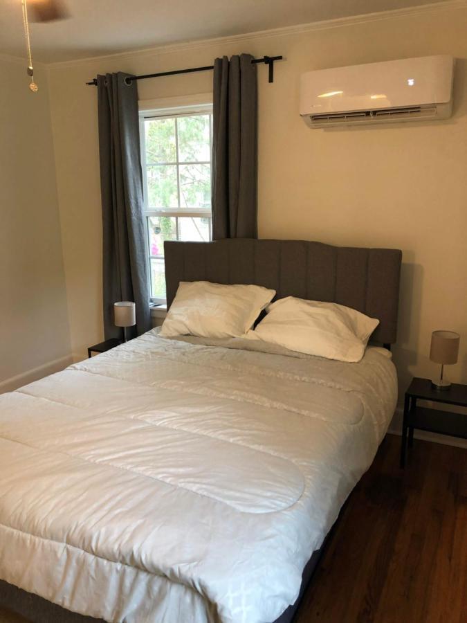 Renovated Space Close To Downtown - A Durham Exteriér fotografie