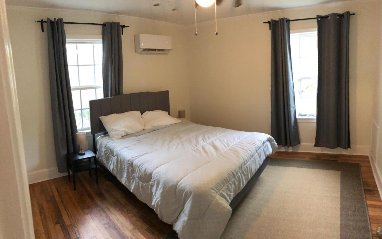 Renovated Space Close To Downtown - A Durham Exteriér fotografie