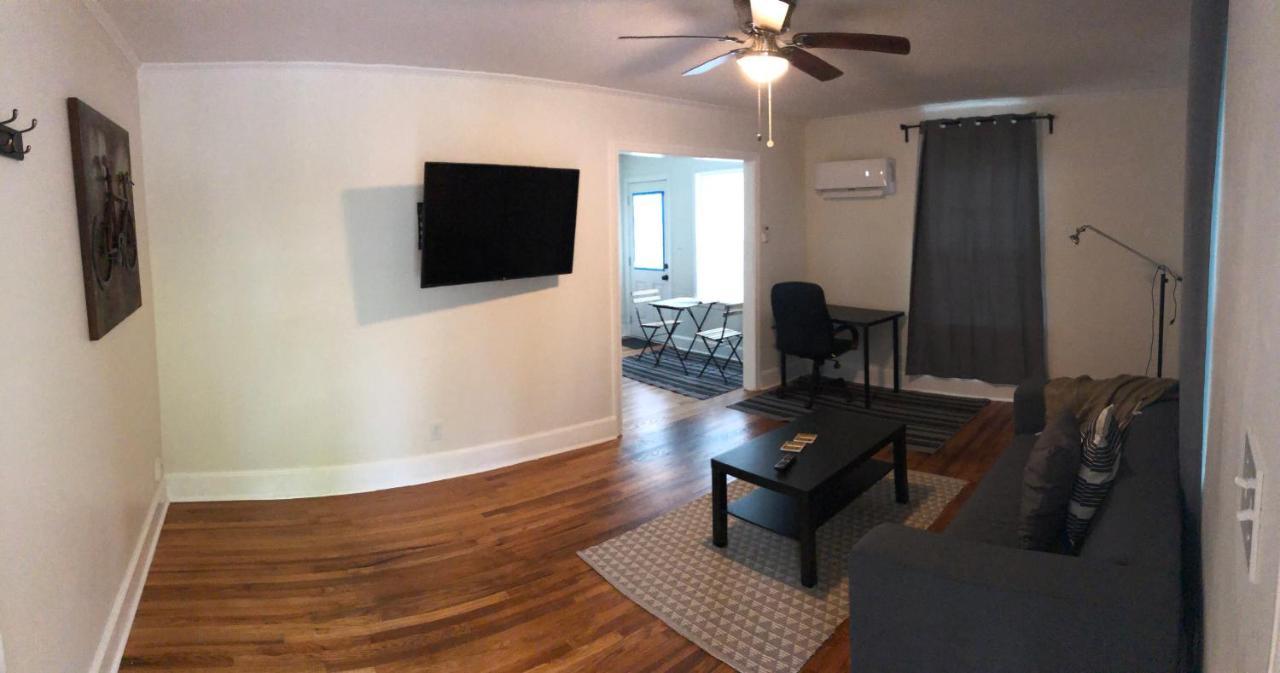 Renovated Space Close To Downtown - A Durham Exteriér fotografie